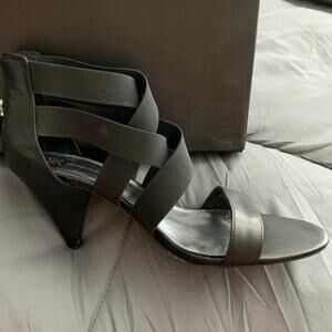Black Strappy Sandals Zip Closure INC International Concepts - EUC 9